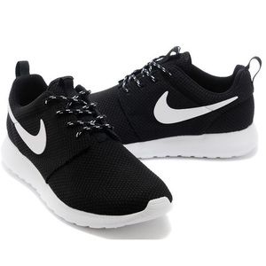 nike roshe's